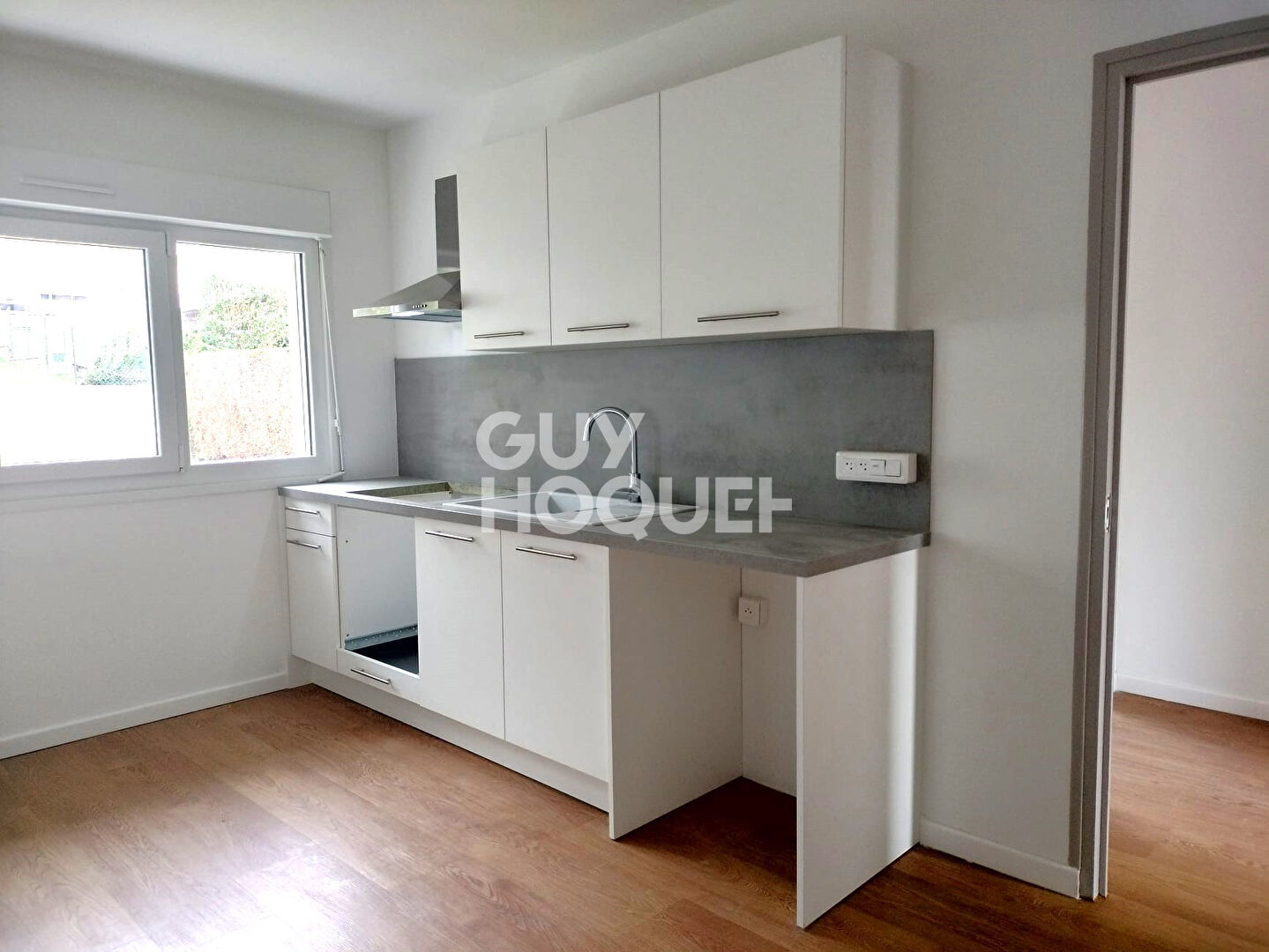 Maison entièrement rénovée à louer à PERONNE (80200).