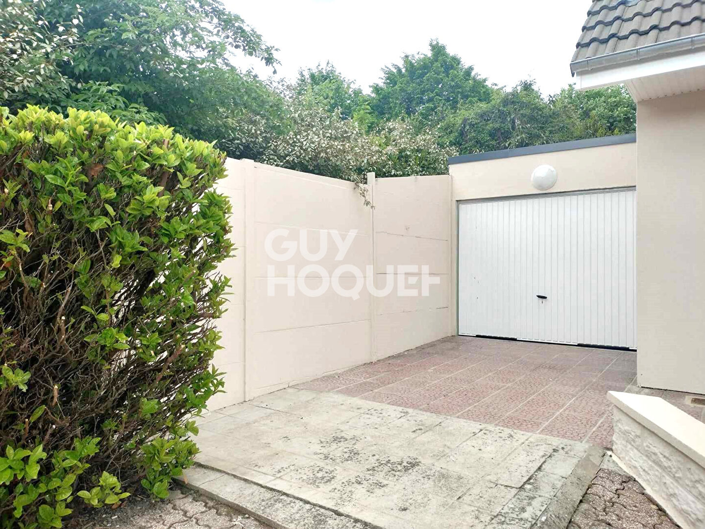 Maison entièrement rénovée à louer à PERONNE (80200).