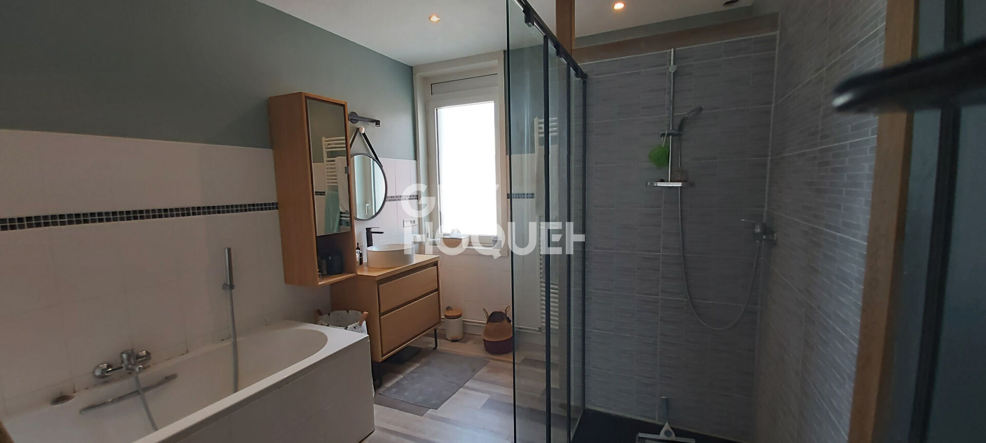 Maison d'environ 105 m² à vendre à PERONNE (80200)