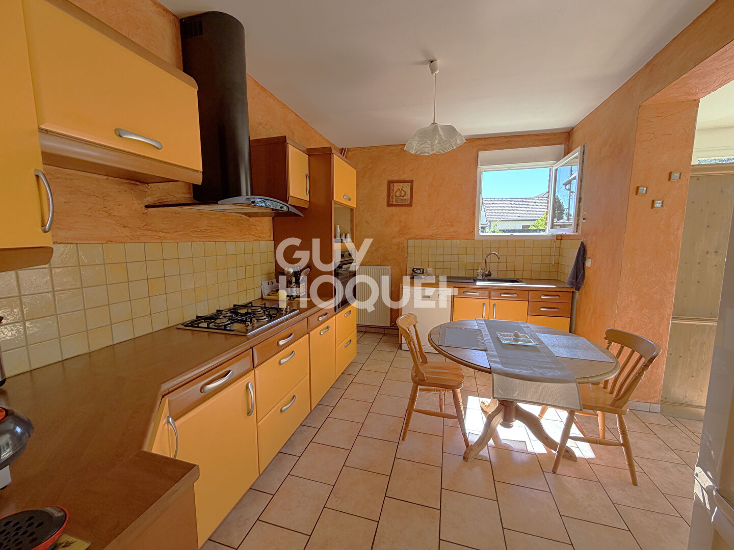 Maison brique avec du charme à vendre à PÉRONNE (80200).