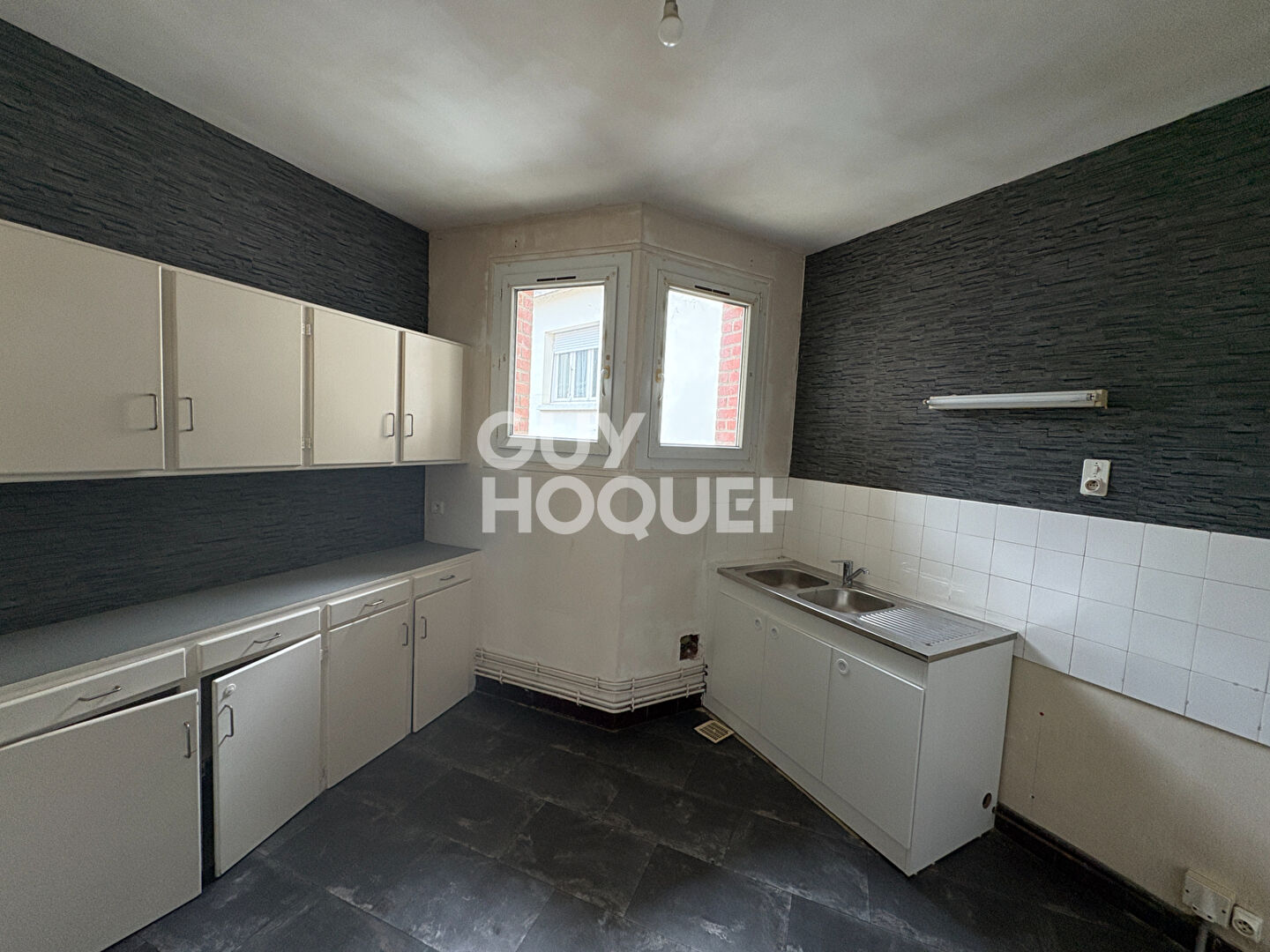 Appartement T3 à louer à Péronne avec garage