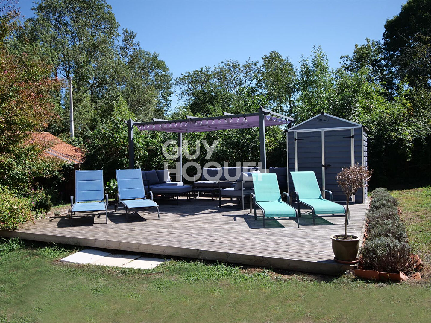 Maison Saint Hilaire Des Loges 6 pièce(s) 142.78 m2