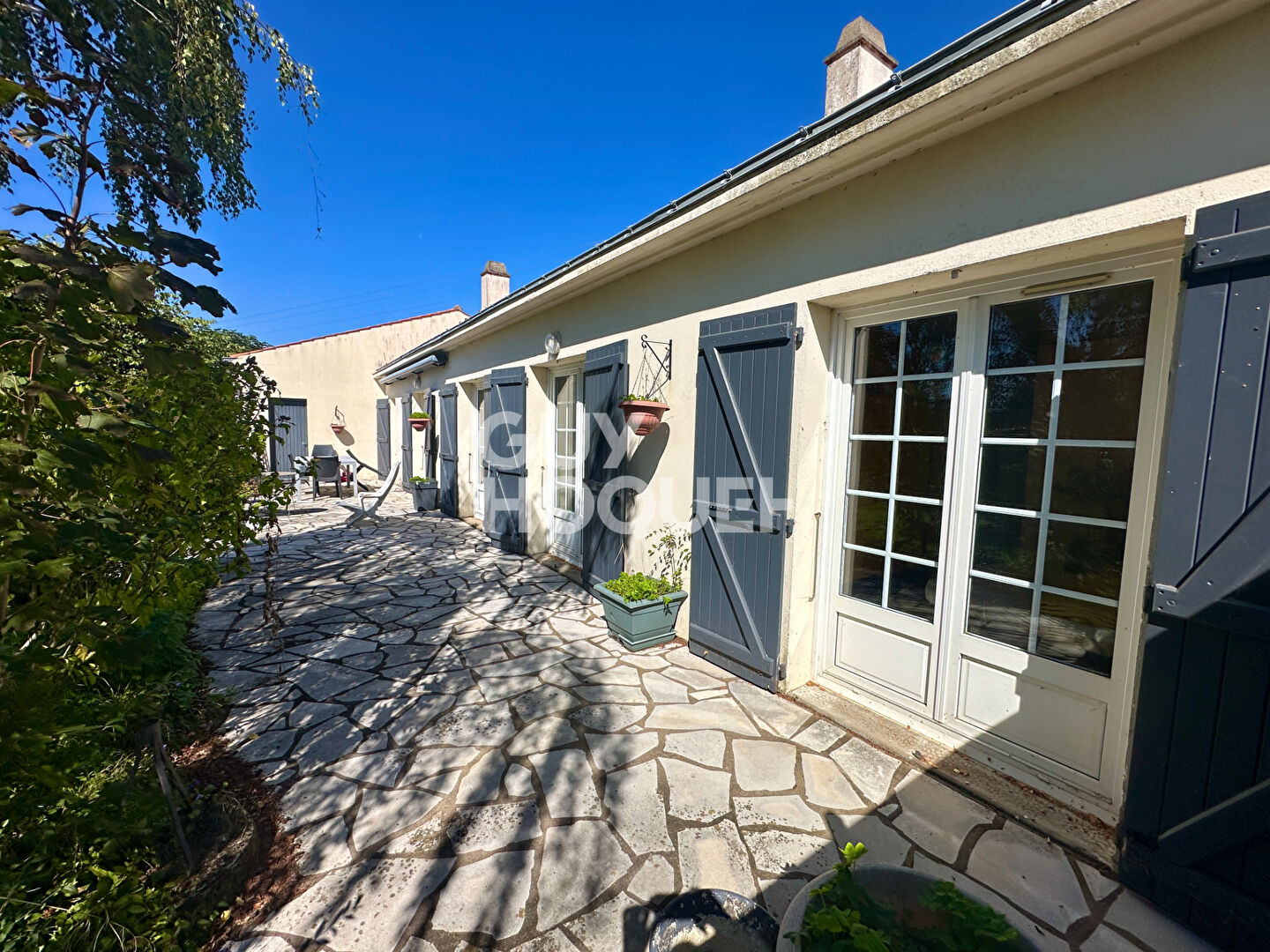 Maison à Pissotte de plain-pied de 107 m2