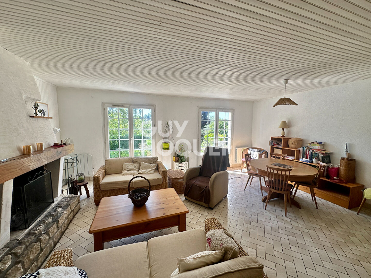 Maison à Pissotte de plain-pied de 107 m2