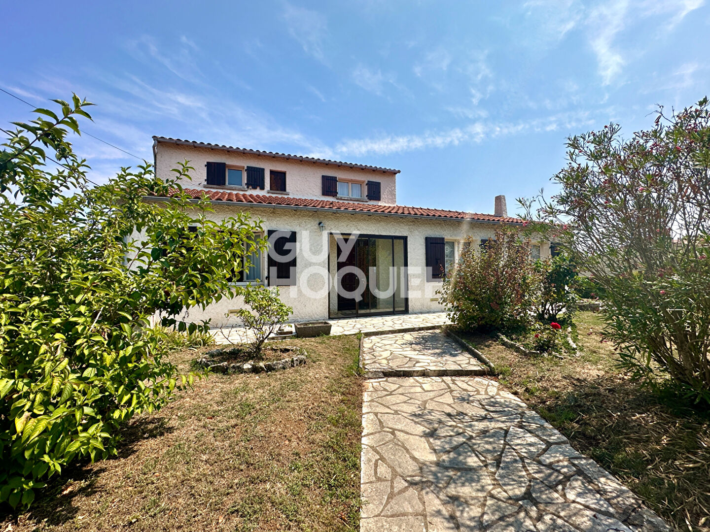 Maison à Doix-les-Fontaines