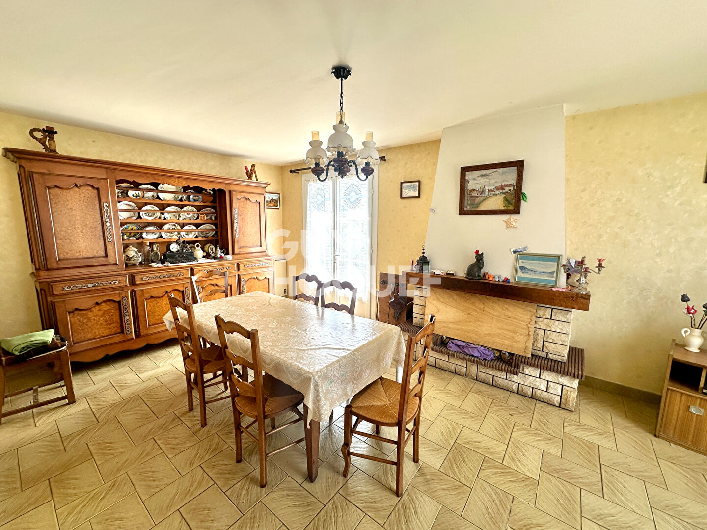 Maison à Doix-les-Fontaines