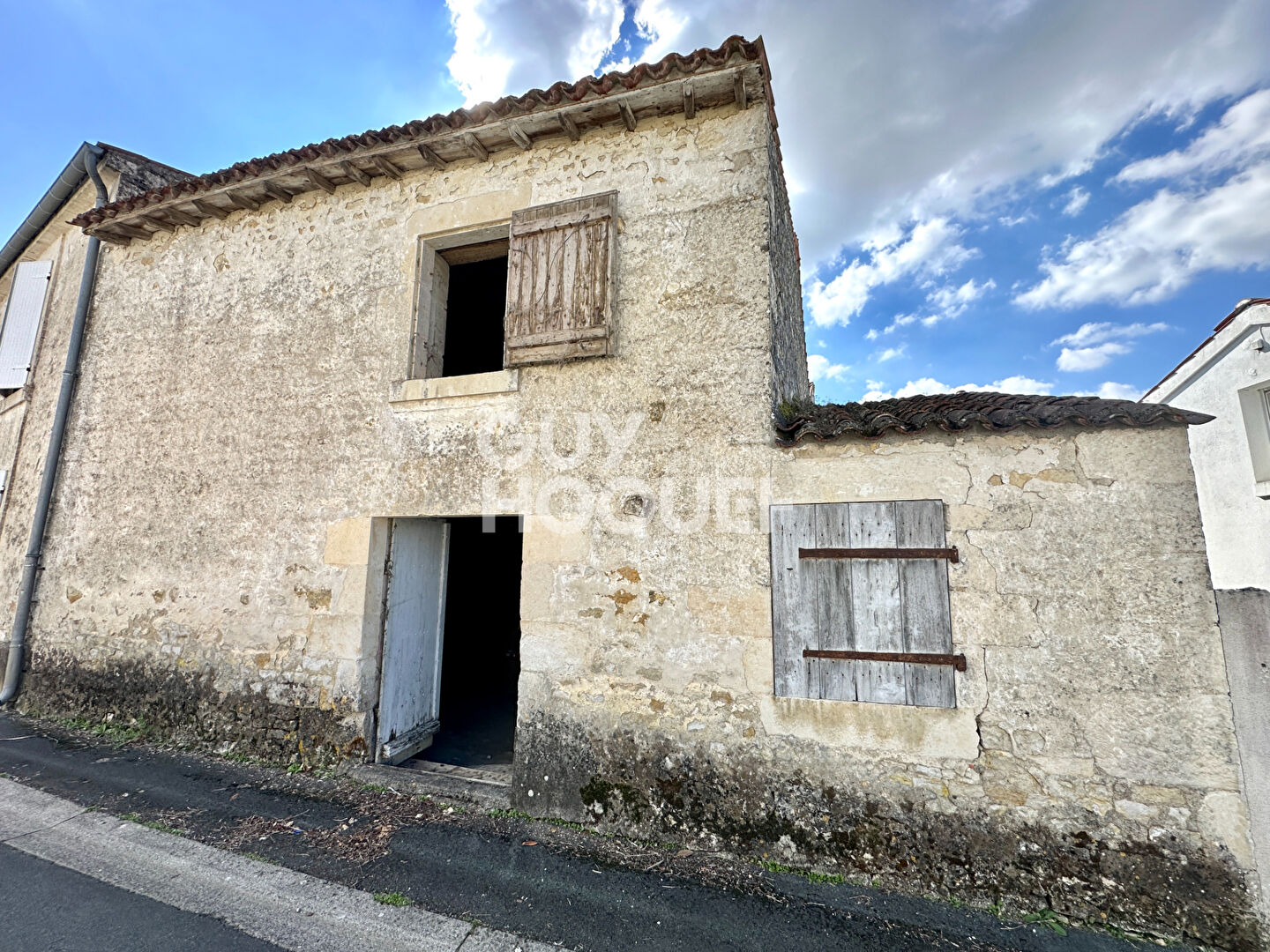 Maison à rénover à Pissotte