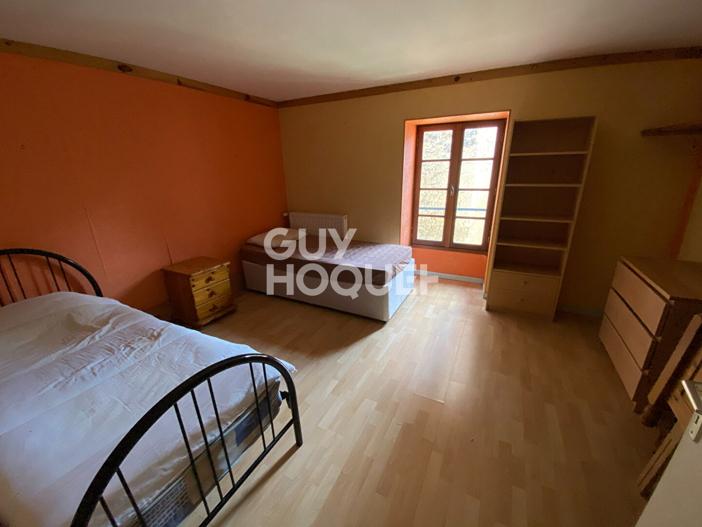 Maison de ville en pierre à rénover - 3 chambres