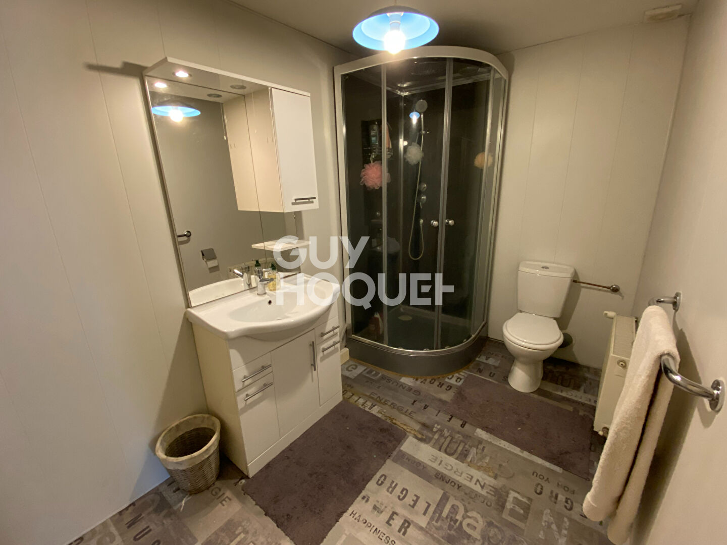 Maison de ville en pierre à rénover - 3 chambres