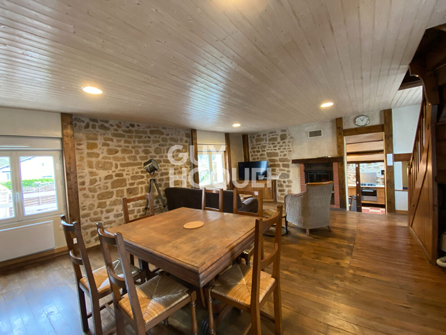 Charmante maison meublée à louer en campagne !