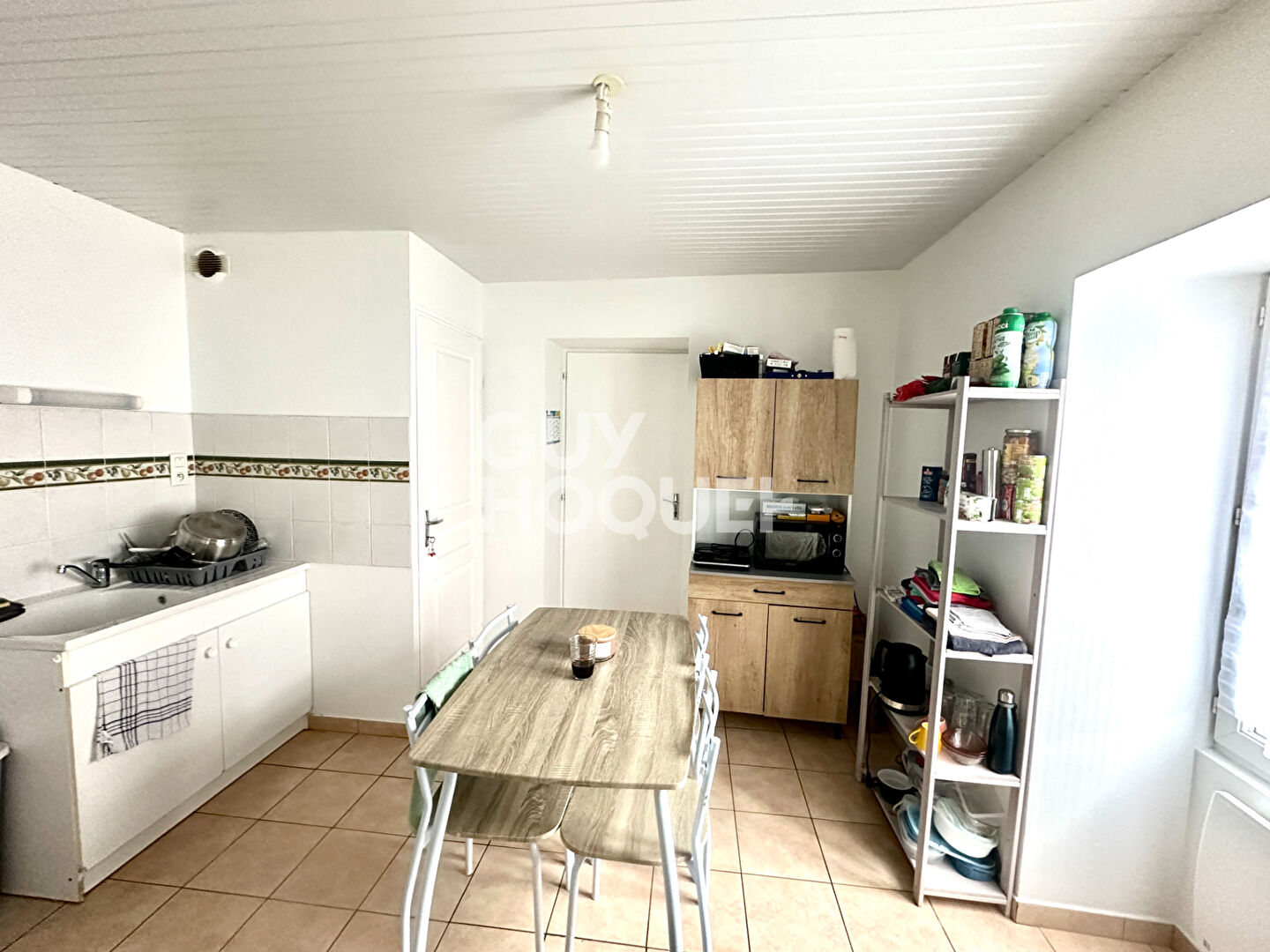 Maison composée de deux locatifs à Pissotte