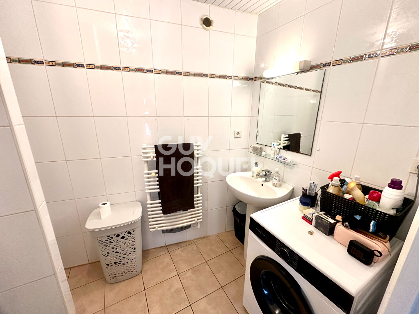 Maison composée de deux locatifs à Pissotte