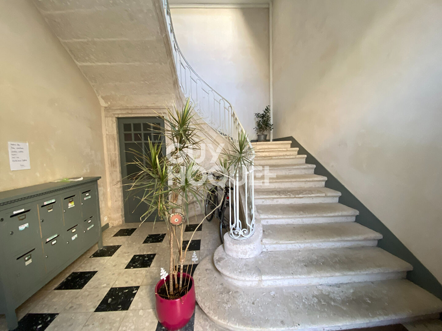 Appartement MEUBLÉ à louer !