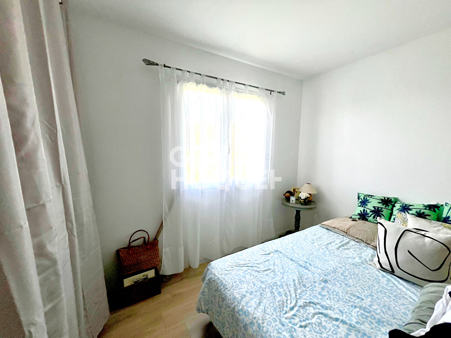 Maison contemporaine  sur terrain 3000m² à  Gamarde les bains