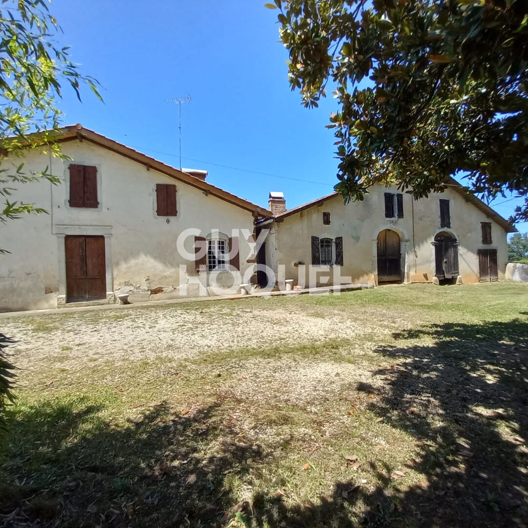 Ensemble à réhabiliter sur terrain 4700m²