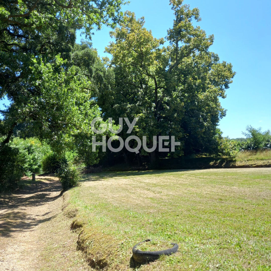 Ensemble à réhabiliter sur terrain 4700m²