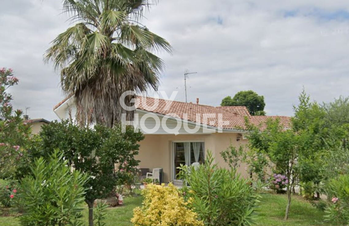 A Oeyreluy, maison de plain-pied d'environ 170 m² à