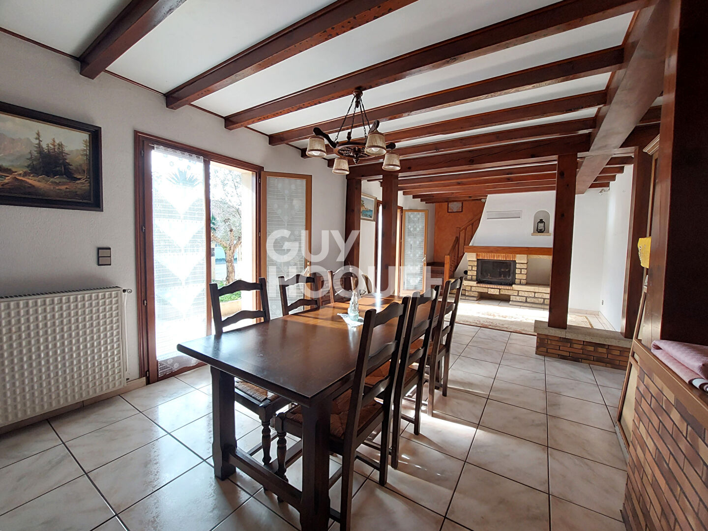 Maison sur deux niveaux, beaux volumes, Dax