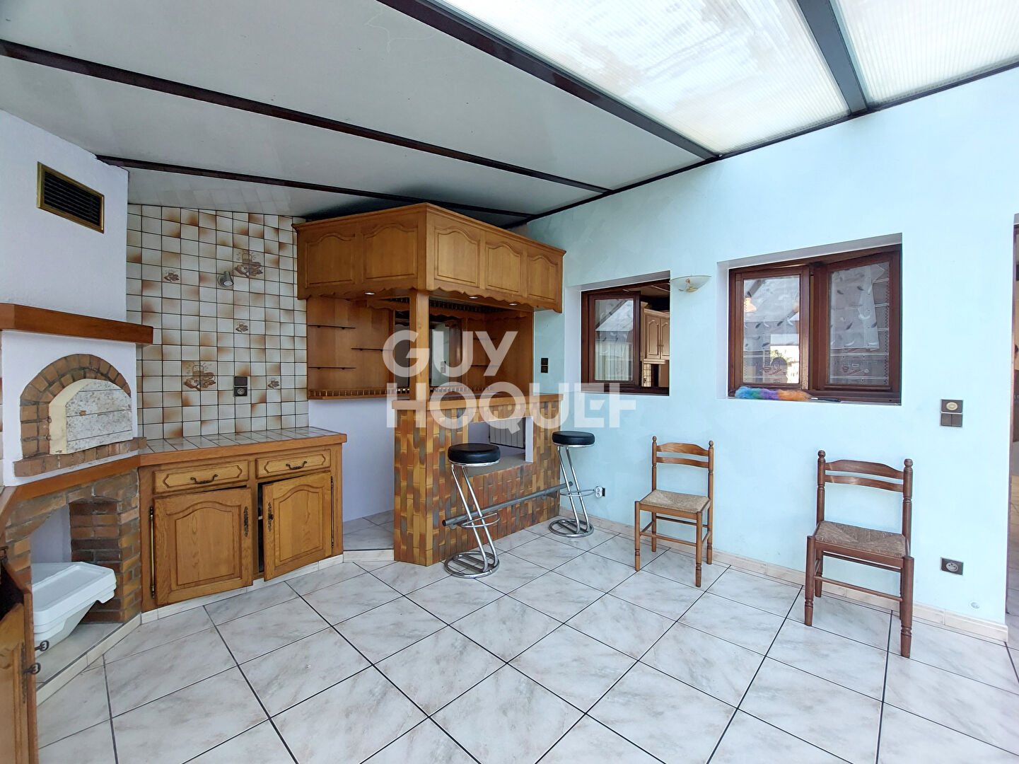 Maison sur deux niveaux, beaux volumes, Dax