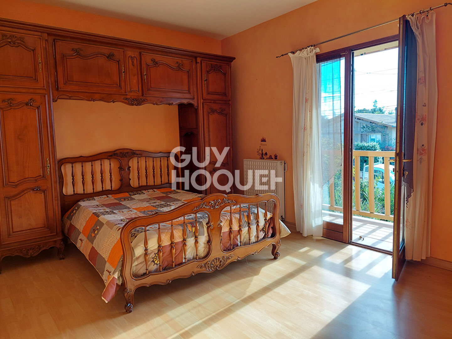 Maison sur deux niveaux, beaux volumes, Dax