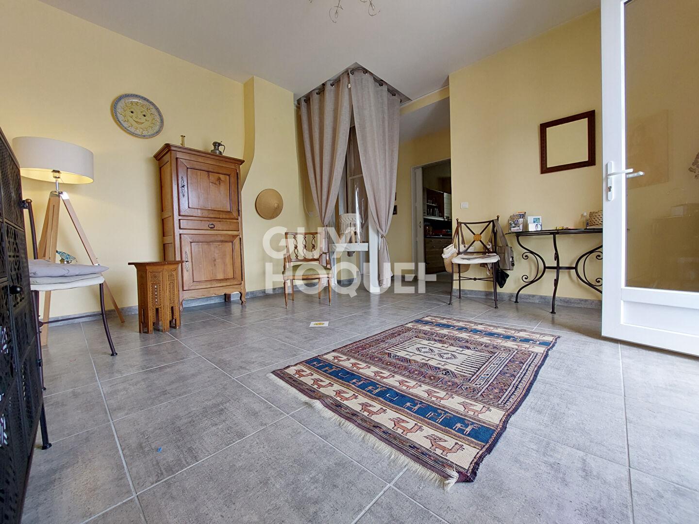 Magnifique Pomade à Dax (quartier St Vincent)