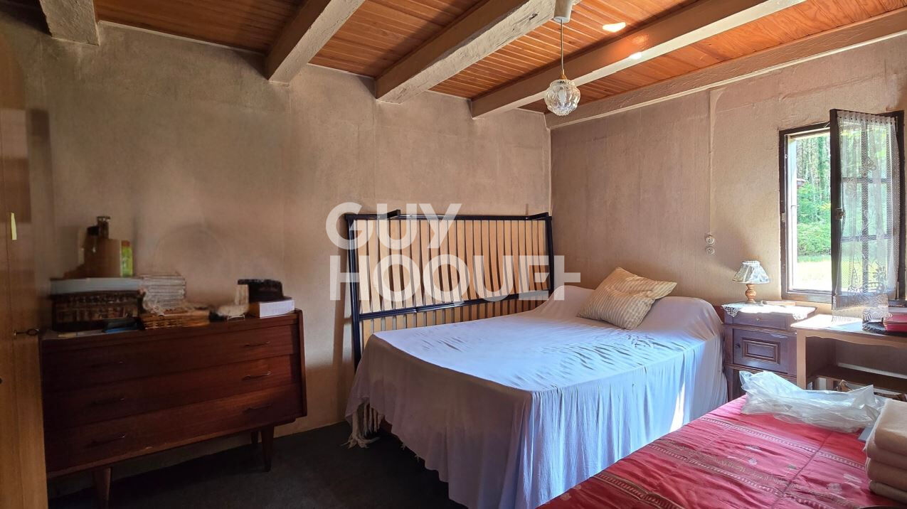 Landaise à rénover, 250m² d'annexes, 3 chambres, 2Ha