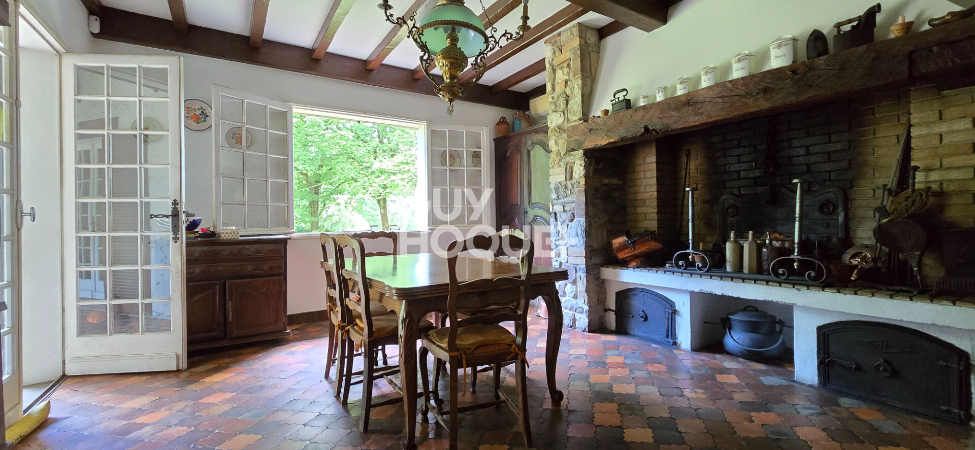 Maison de maître  258 m², 4 chambres parc de 2,2 hectares,