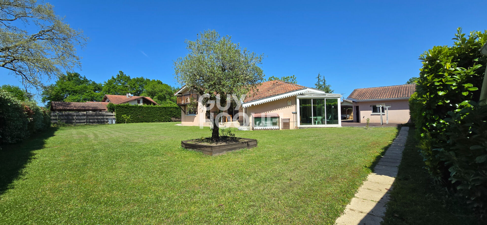 Maison 6 pièces 150 m2, 50m² de garage, à 20 minutes de l'Océan