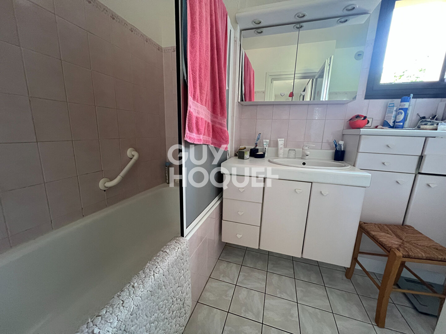 Appartement T3 de 78 m² à Dax avec place de parking