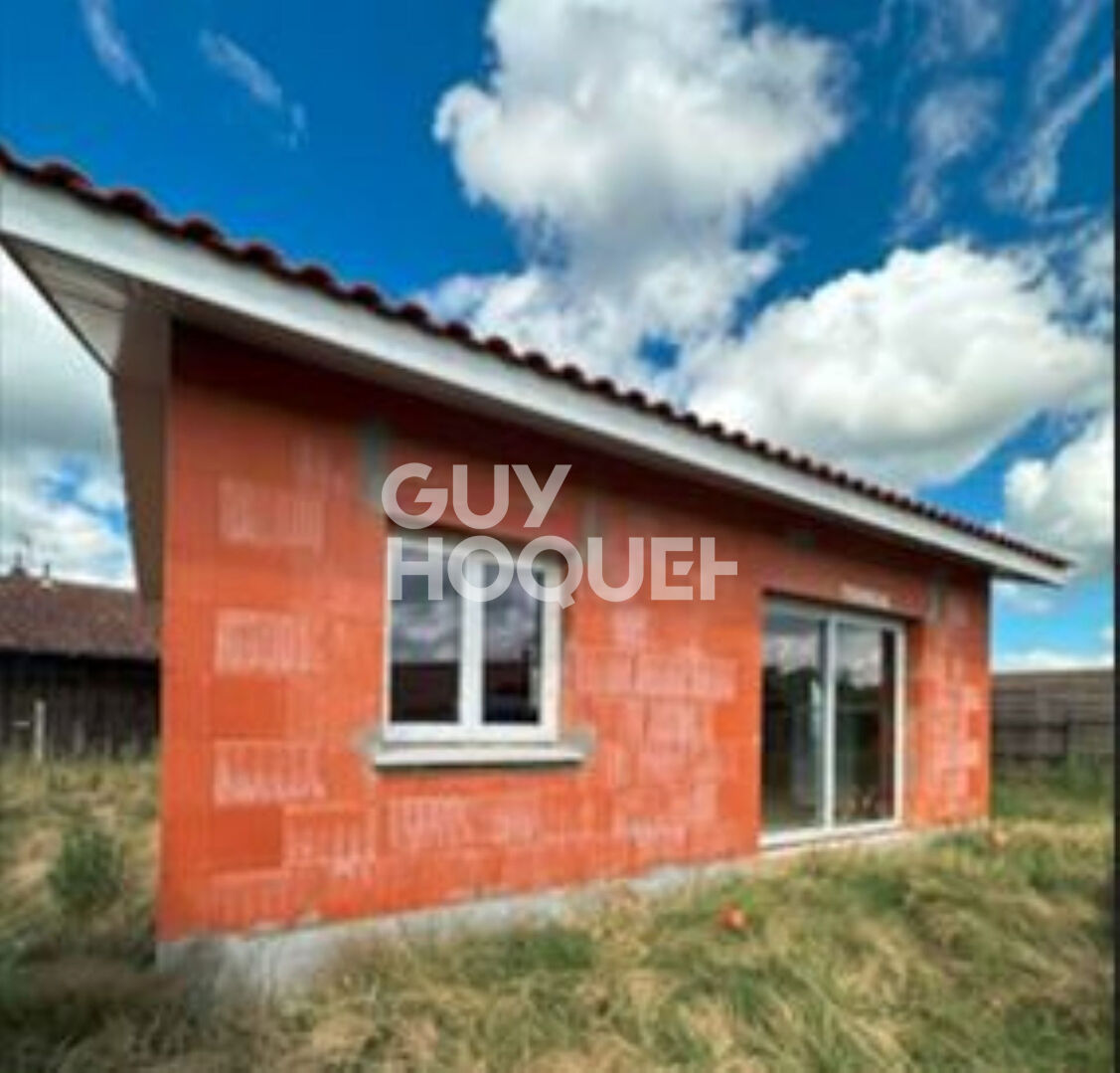 Petite maison à terminer Rion Des Landes