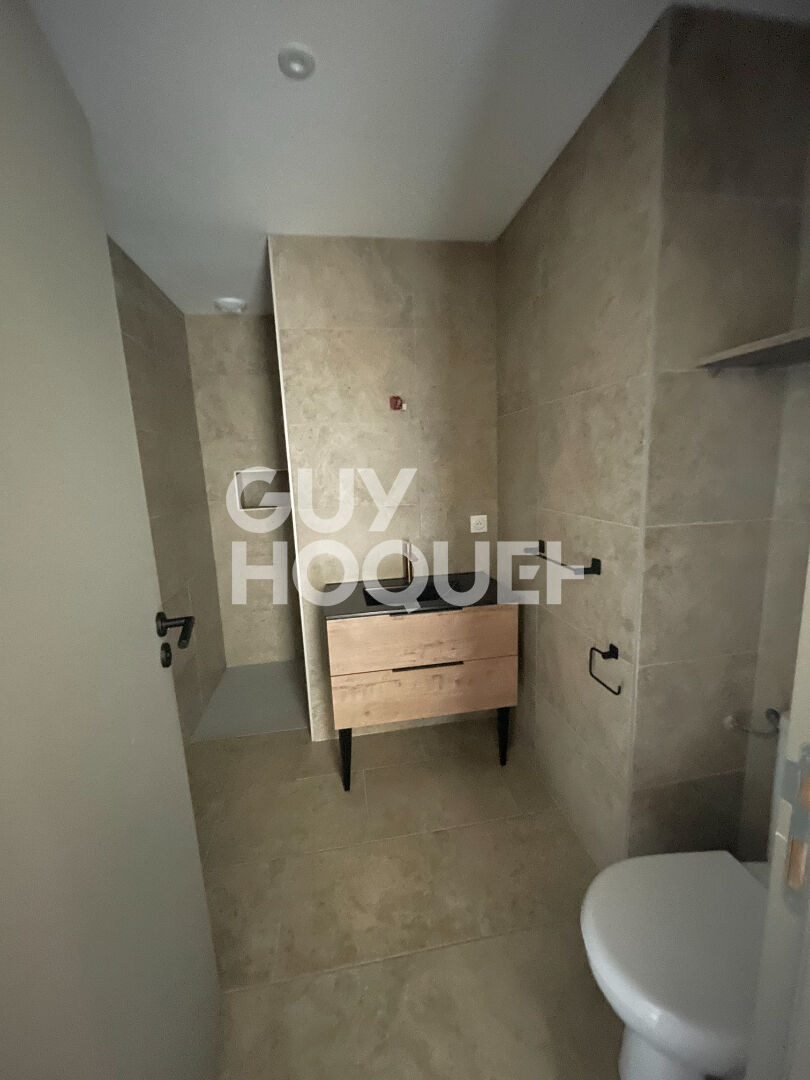 Appartement  T2 avec terrasse à Riviere Saas Et Gourby 