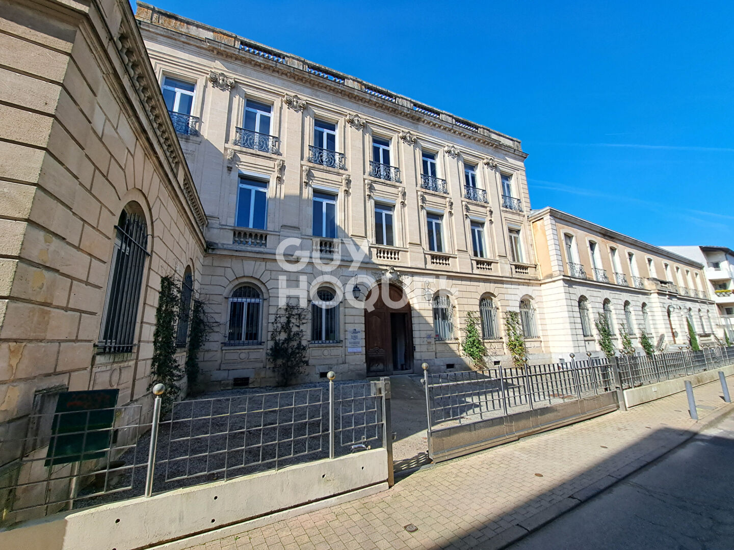 Bureaux Dax 339 m2 - Centre ville de Dax