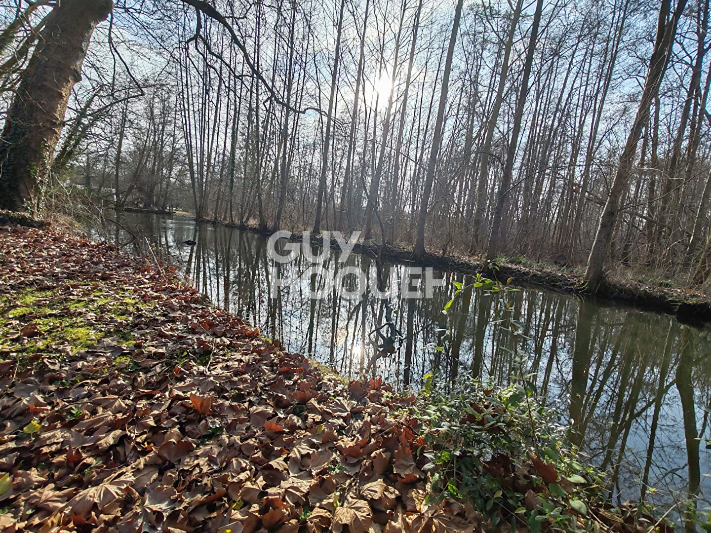 A VENDRE Terrain à bâtir dans la VALLEE DE L'ESSONNE