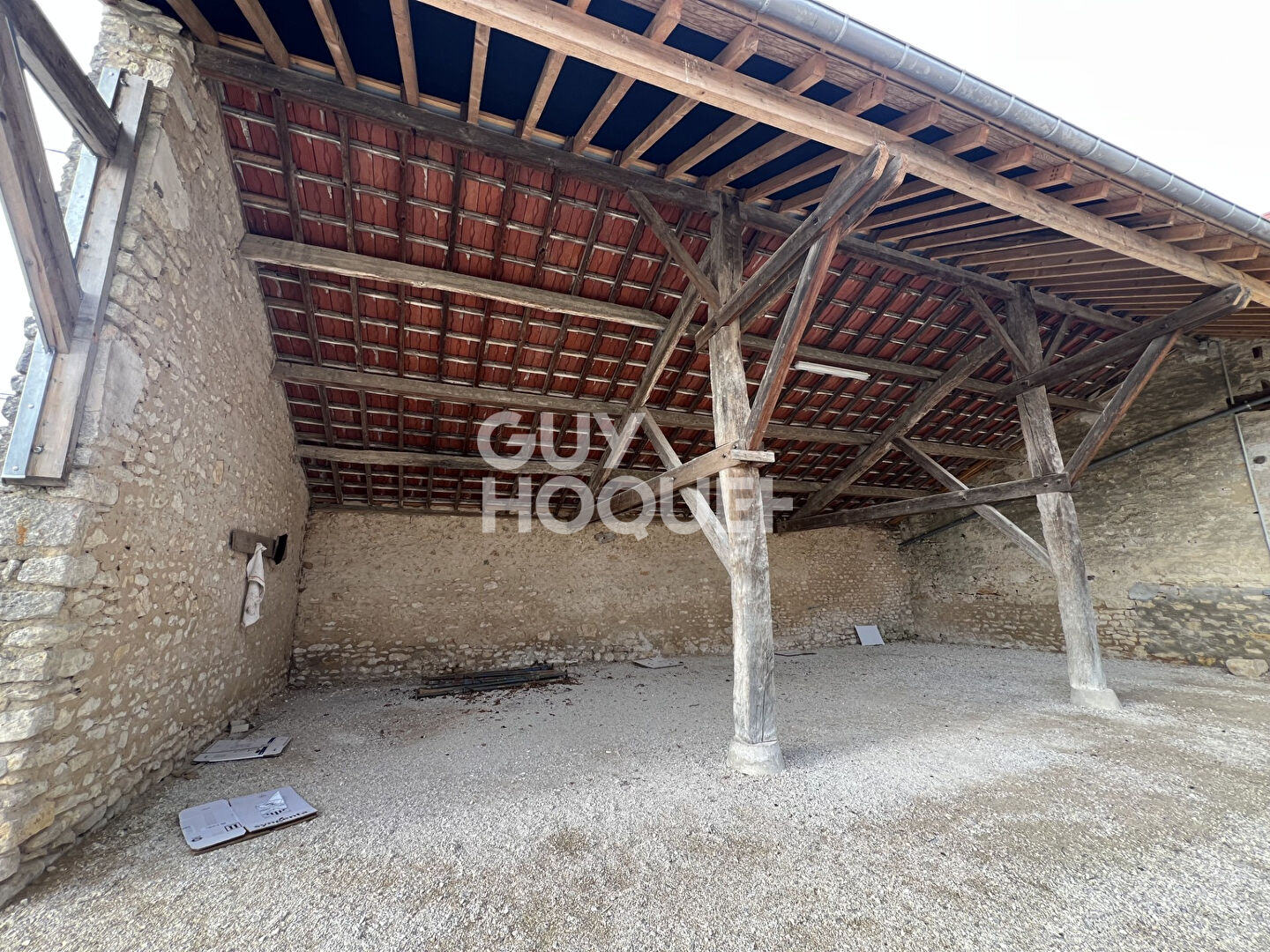 MAISON A LOUER  - BUTHIERS