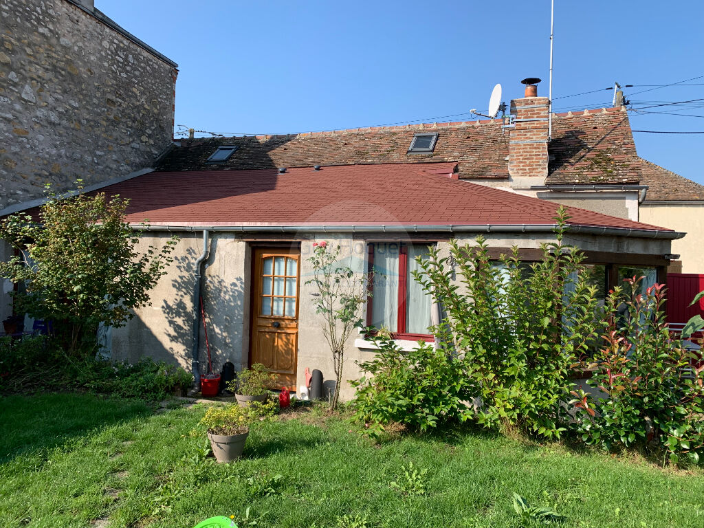 Exclusivité - Maison 10 minutes LA CHAPELLE LA REINE - environ 75 m²