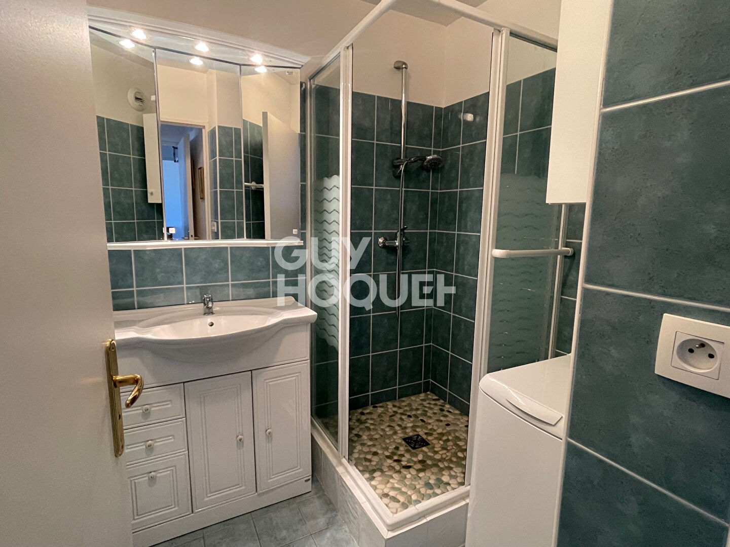 T2 A LOUER - MALESHERBES