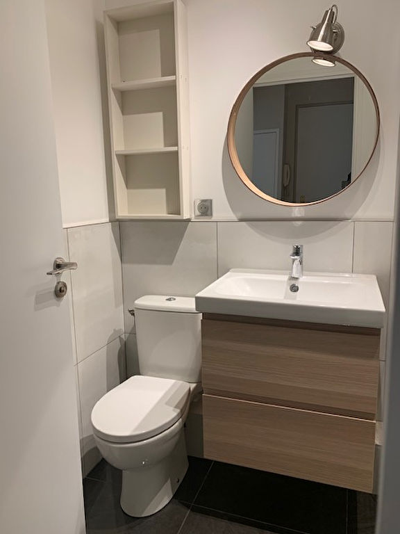 T1 STUDIO A LOUER - MALESHERBES