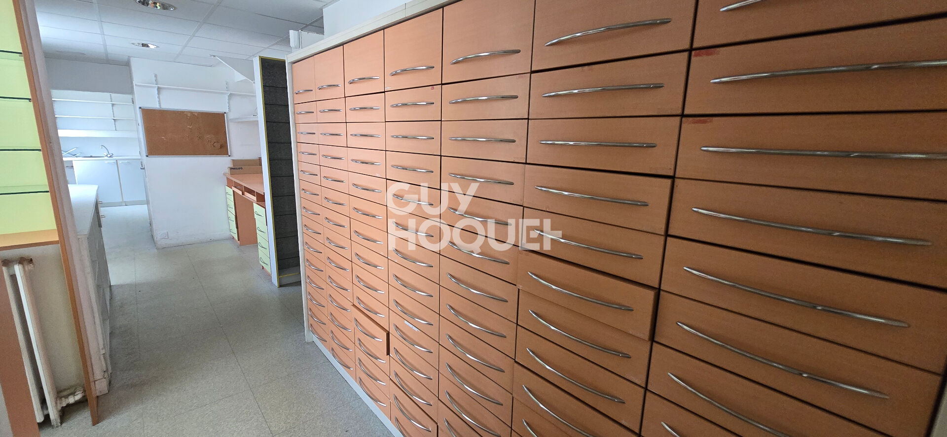 Local commercial Malesherbes 204  m2