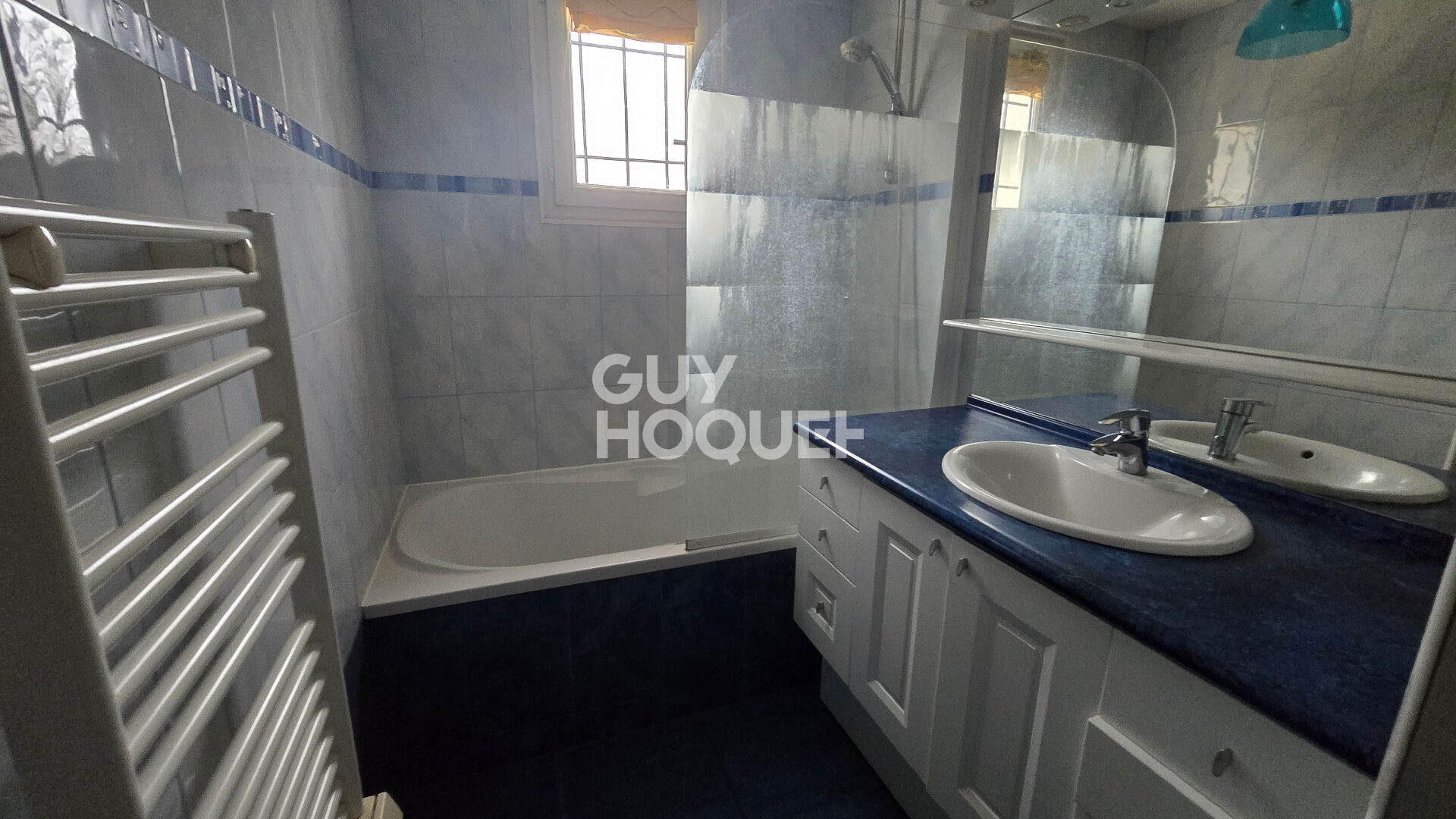 À VENDRE , Maison familiale DE 1990 , proche d'Étampes et  de Milly-la-Forêt .