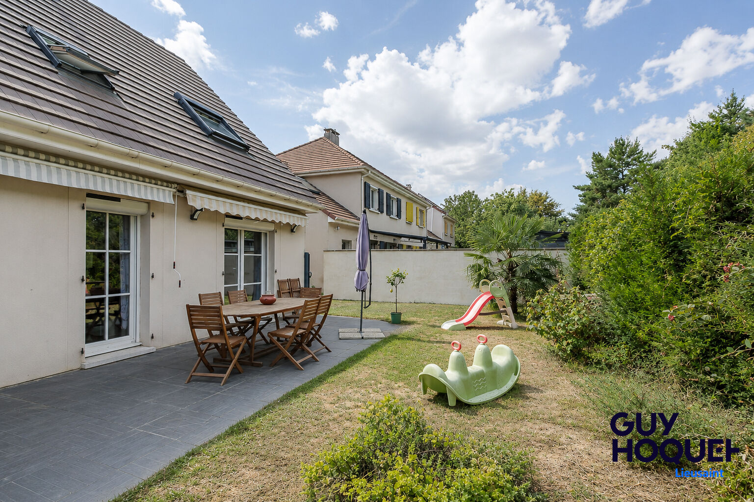 À vendre à LIEUSAINT (77127) Maison INDIVIDUELLE 4 CHAMBRES !!