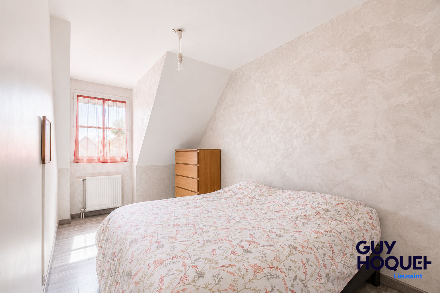 À vendre à LIEUSAINT (77127) Maison INDIVIDUELLE 4 CHAMBRES !!