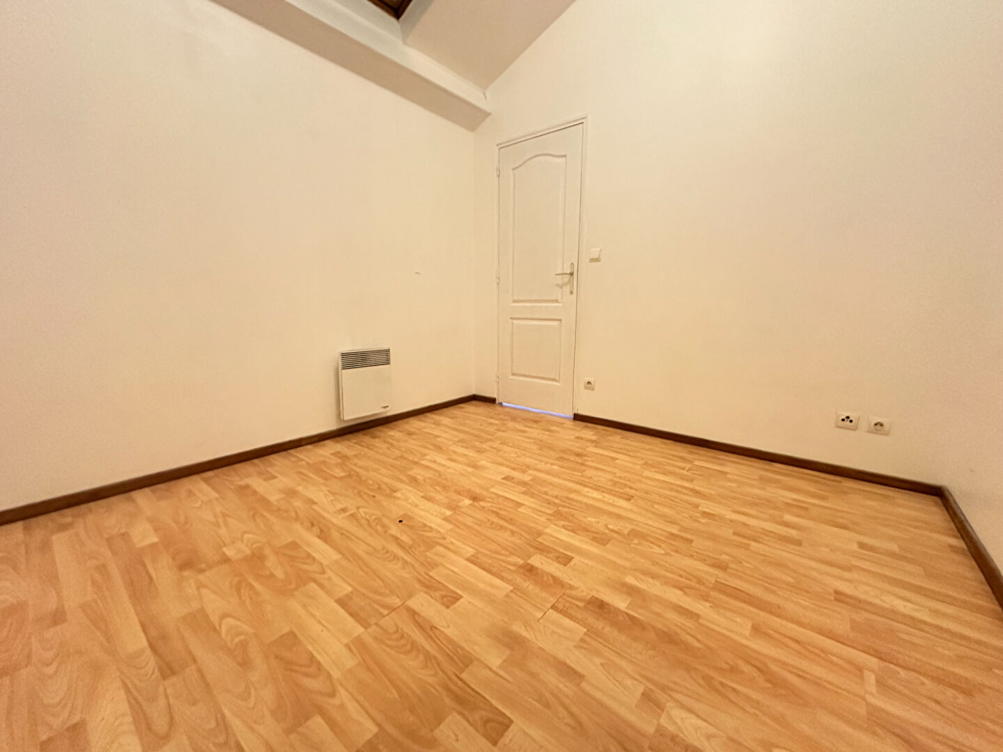 Appartement 4 pièces à louer à Combs-la-Ville - Exclusivité Guy Hoquet