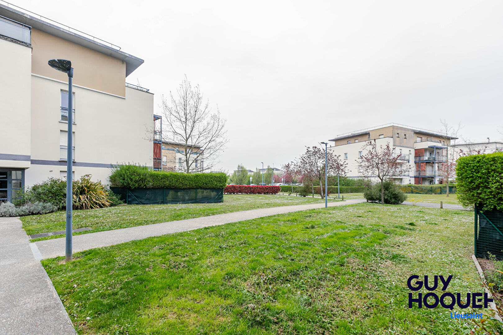 LIEUSAINT : appartement F3 avec Jardin à vendre