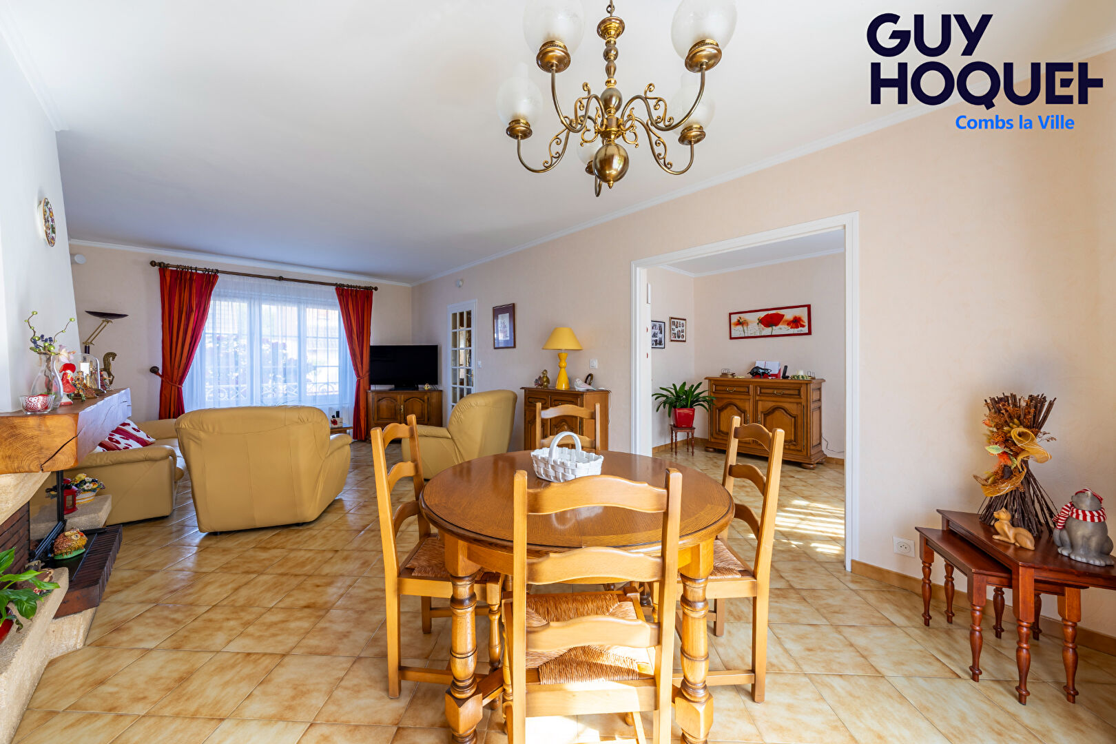 Maison 6 pièces (120 m²) à vendre à COMBS LA VILLE