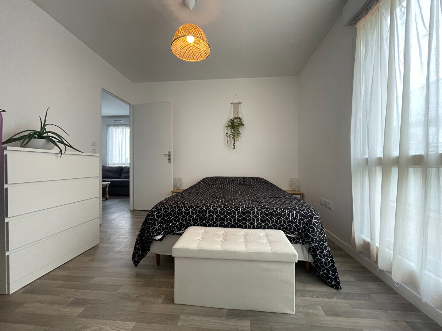 LIEUSAINT : appartement 2 pièces (41 m²) à louer
