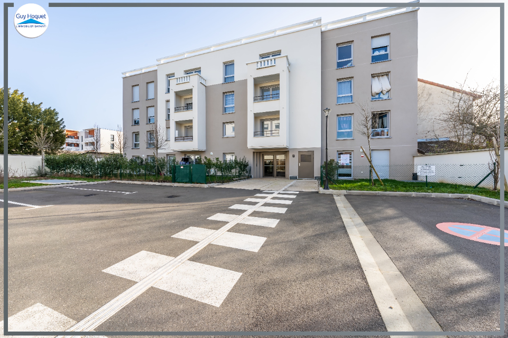 COMBS LA VILLE : appartement 2 pièces à louer