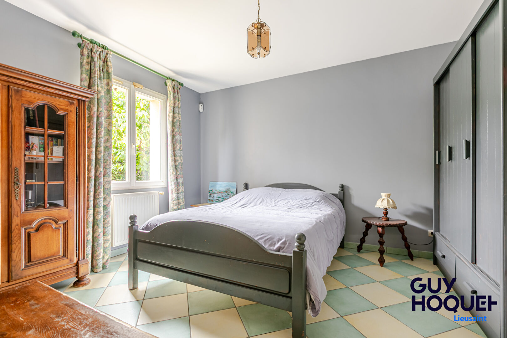 Maison spacieuse à vendre à Lieusaint - 5 chambres, jardin et garage