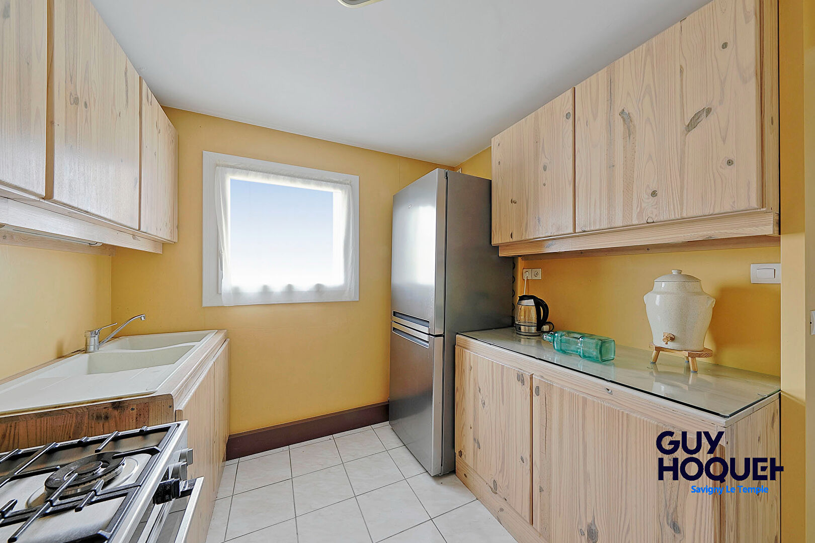 Appartement  2 pièce(s) 50 m2 avec balcon et box