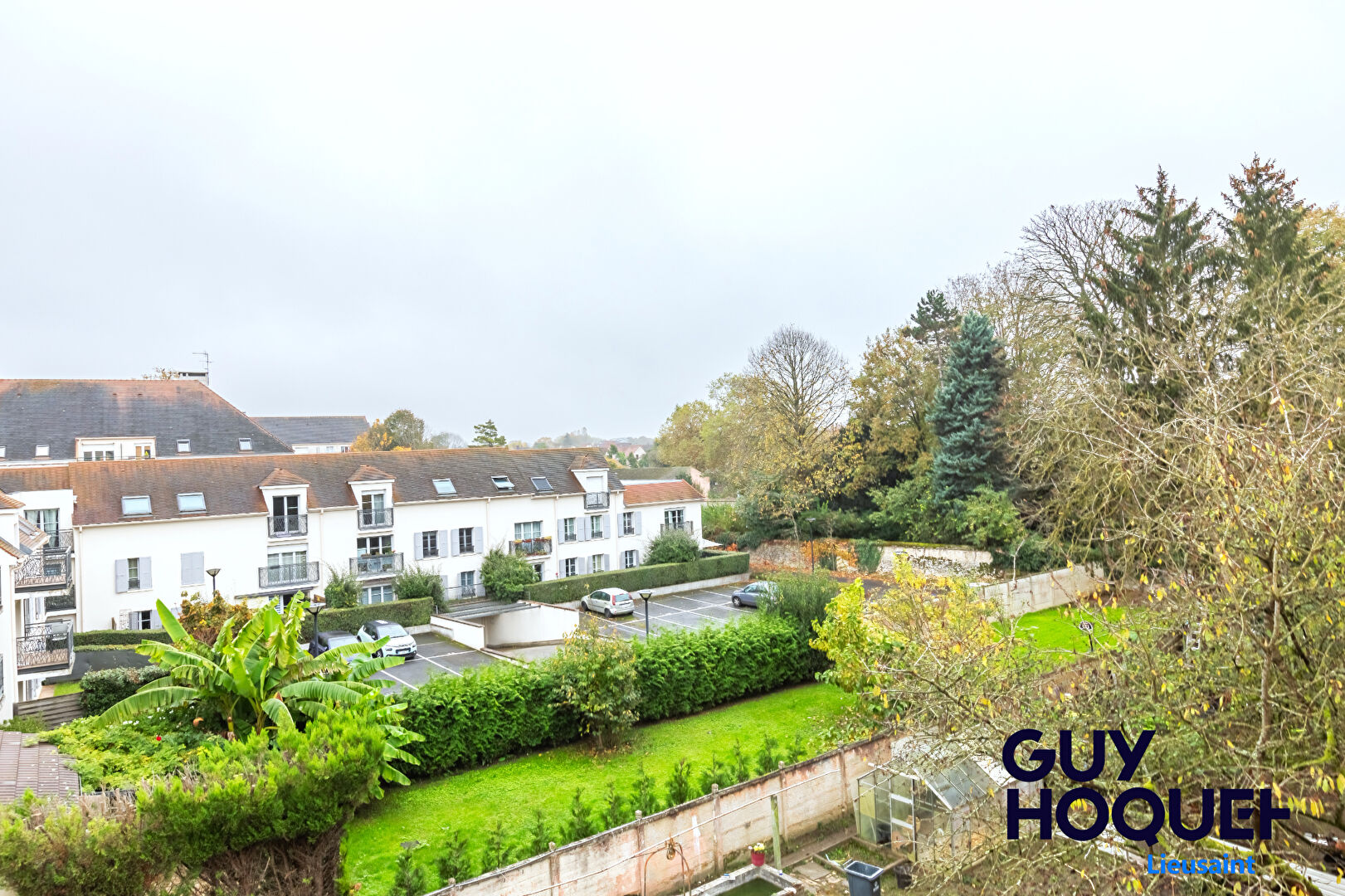 Appartement 4 pièces (91 m²) à vendre à MOISSY CRAMAYEL box+place de parking