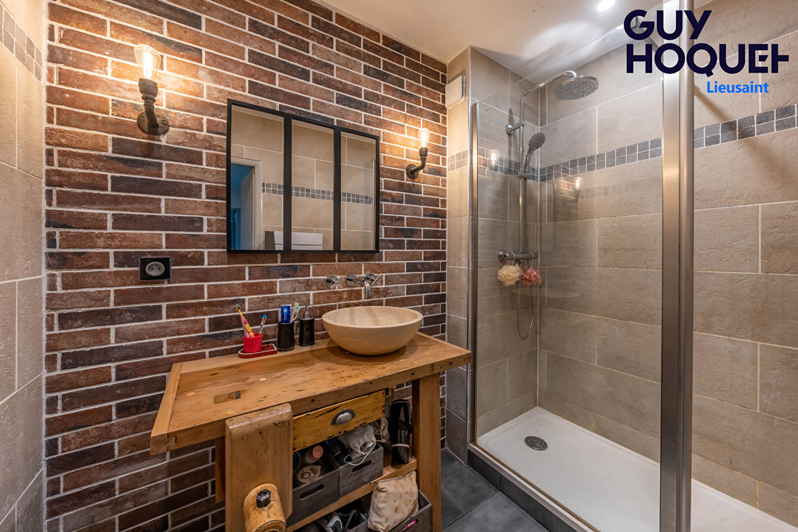 LOCATION : appartement 3 pièces (63 m²) à LIEUSAINT